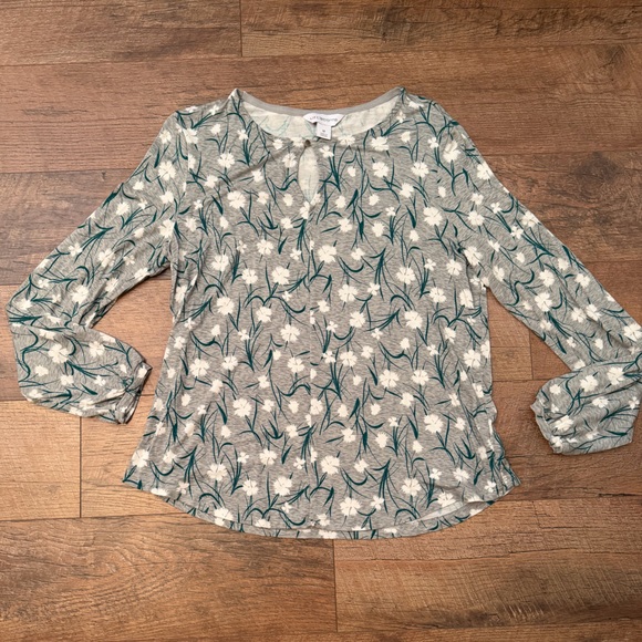 Liz Claiborne Tops - Liz Claiborne Keyhole Blouse